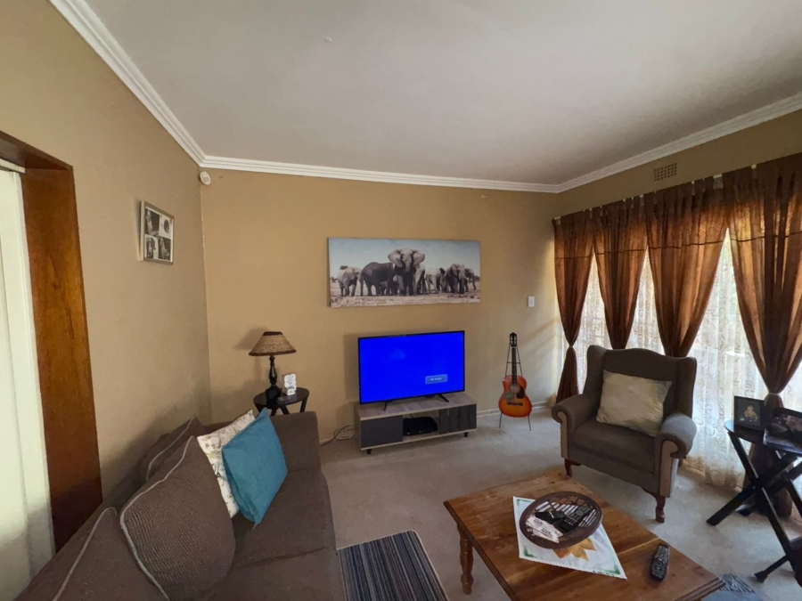 4 Bedroom Property for Sale in Protea Park North West